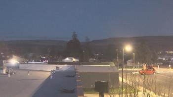 Weather camera view of Bridgeport High School.