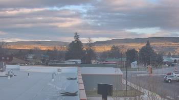 Weather camera view of Bridgeport High School.