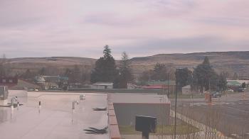Weather camera view of Bridgeport High School.