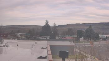 Weather camera view of Bridgeport High School.