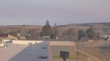 Weather camera view of Bridgeport High School.