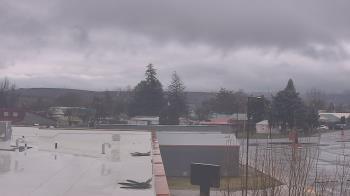 Weather camera view of Bridgeport High School.
