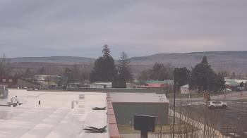 Weather camera view of Bridgeport High School.