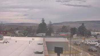 Weather camera view of Bridgeport High School.