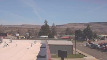 Weather camera view of Bridgeport High School.