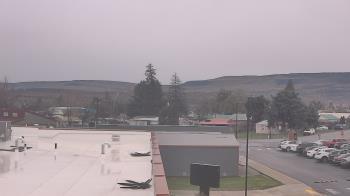 Weather camera view of Bridgeport High School.