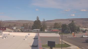Weather camera view of Bridgeport High School.
