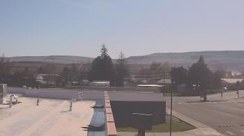 Weather camera view of Bridgeport High School.