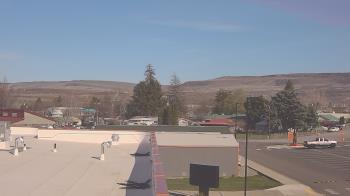 Weather camera view of Bridgeport High School.
