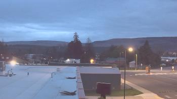 Weather camera view of Bridgeport High School.