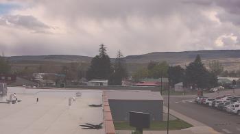 Weather camera view of Bridgeport High School.