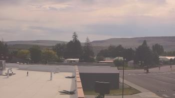 Weather camera view of Bridgeport High School.