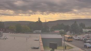 Weather camera view of Bridgeport High School.