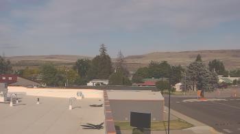 Weather camera view of Bridgeport High School.
