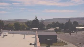 Weather camera view of Bridgeport High School.