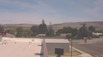 Weather camera view of Bridgeport High School.