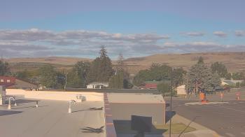 Weather camera view of Bridgeport High School.