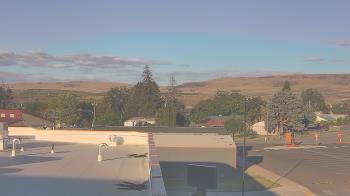 Weather camera view of Bridgeport High School.