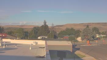 Weather camera view of Bridgeport High School.