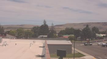 Weather camera view of Bridgeport High School.