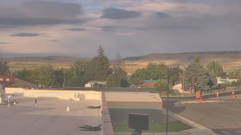 Weather camera view of Bridgeport High School.