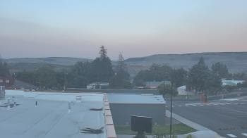 Weather camera view of Bridgeport High School.