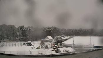 Weather camera view of Stony Brook ES.