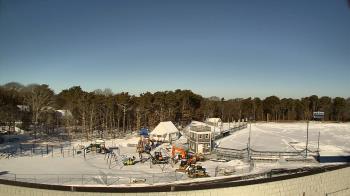 Weather camera view of Stony Brook ES.