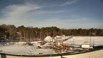 Weather camera view of Stony Brook ES.