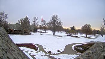 Weather camera view of Country Club of Detroit.