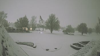 Weather camera view of Country Club of Detroit.