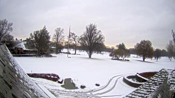 Weather camera view of Country Club of Detroit.