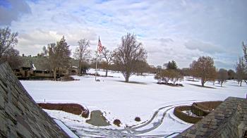 Weather camera view of Country Club of Detroit.
