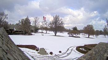 Weather camera view of Country Club of Detroit.