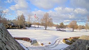 Weather camera view of Country Club of Detroit.