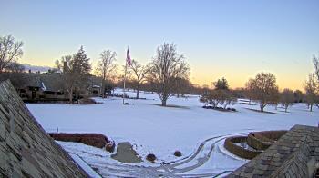 Weather camera view of Country Club of Detroit.