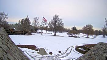 Weather camera view of Country Club of Detroit.