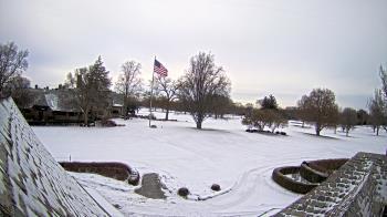 Weather camera view of Country Club of Detroit.