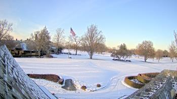 Weather camera view of Country Club of Detroit.