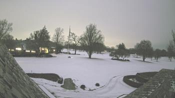 Weather camera view of Country Club of Detroit.