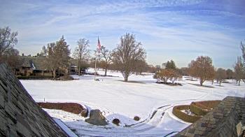 Weather camera view of Country Club of Detroit.