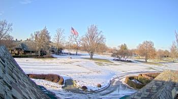 Weather camera view of Country Club of Detroit.