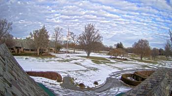 Weather camera view of Country Club of Detroit.