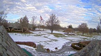 Weather camera view of Country Club of Detroit.