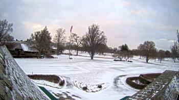 Weather camera view of Country Club of Detroit.