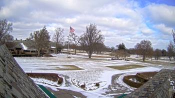Weather camera view of Country Club of Detroit.