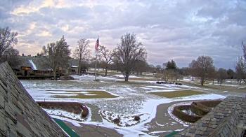 Weather camera view of Country Club of Detroit.