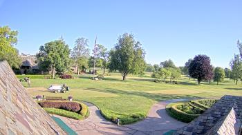 Weather camera view of Country Club of Detroit.