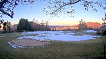 Weather camera view of Country Club of Harrisburg.