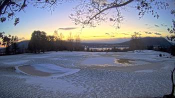 Weather camera view of Country Club of Harrisburg.